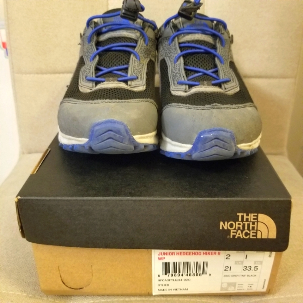 The North Face Junior Hedgehog Hiker II Waterproof Gray/Black Size 2